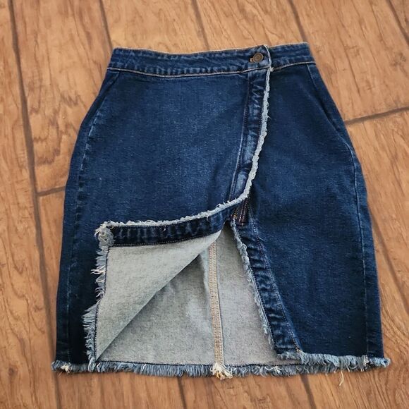 Women's medium Great Smoky Los Angeles denim skirt New with tag - Picture 2 of 7